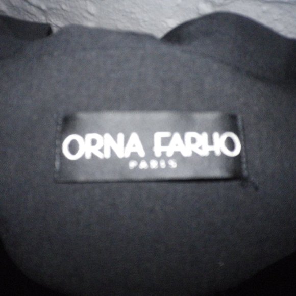 Beautiful Quality Fabric Long Black Blazer Classic Made in France - Picture 3 of 10